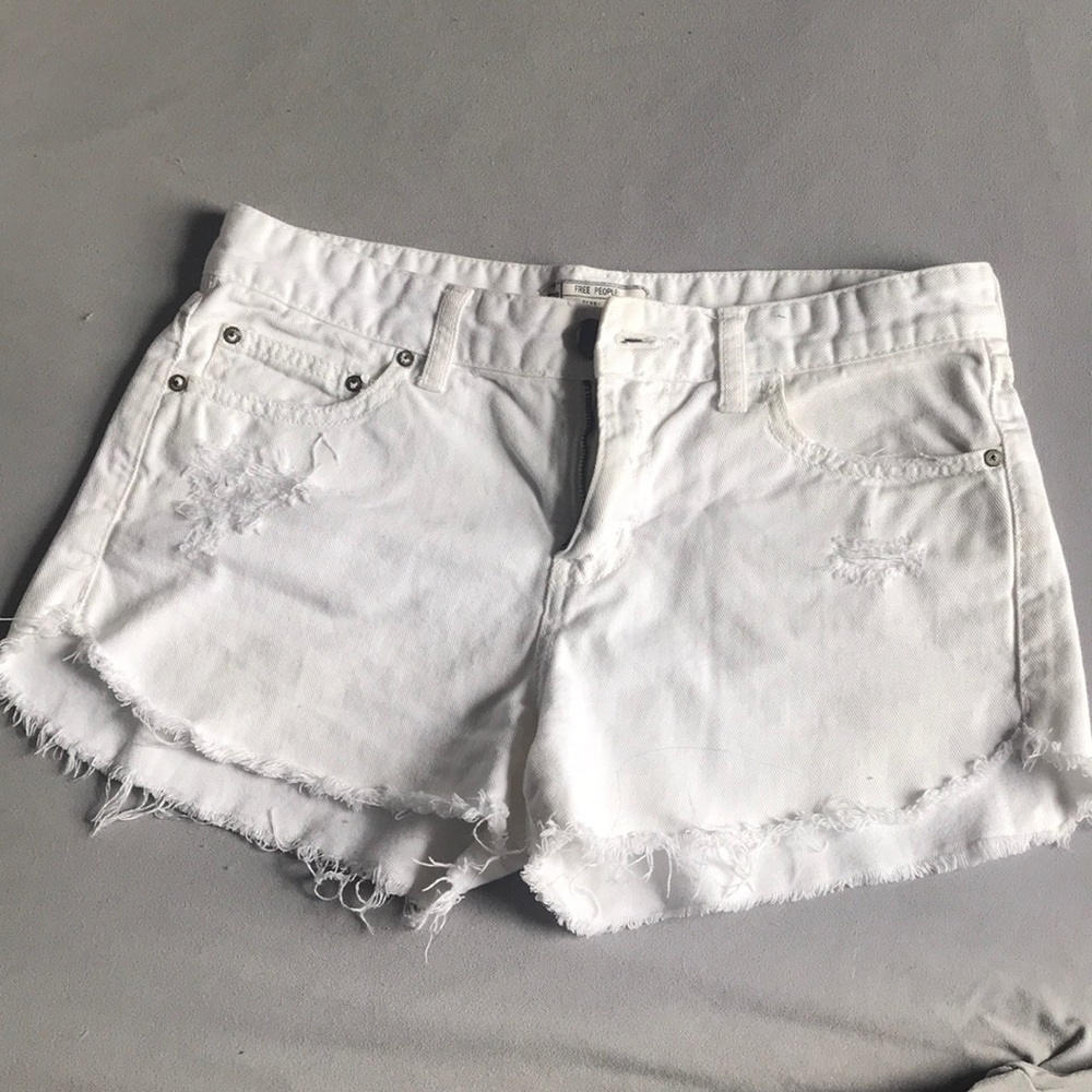 Free people Mid Rise shorts